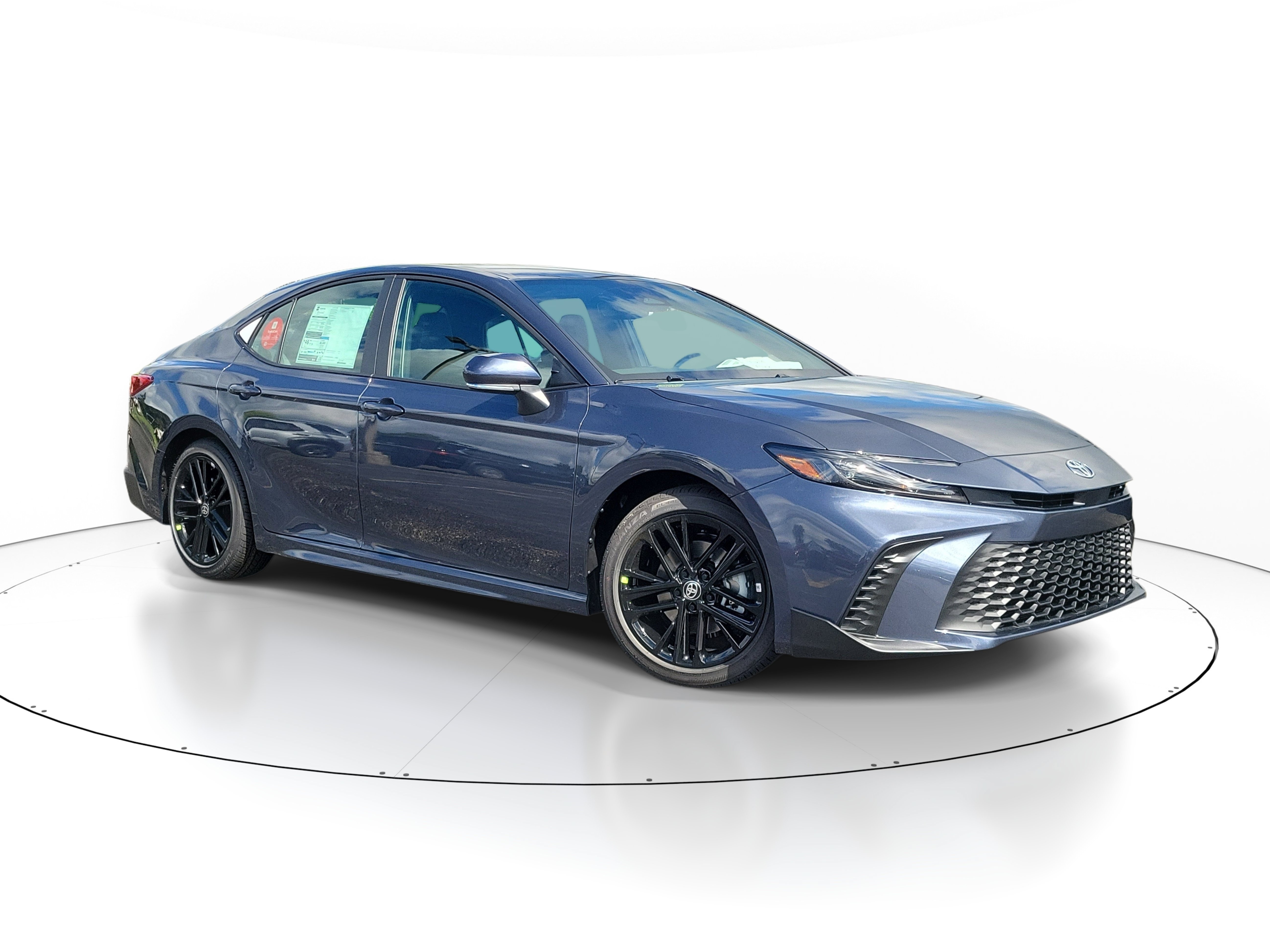 New 2026 Toyota Camry SE FWD image 1