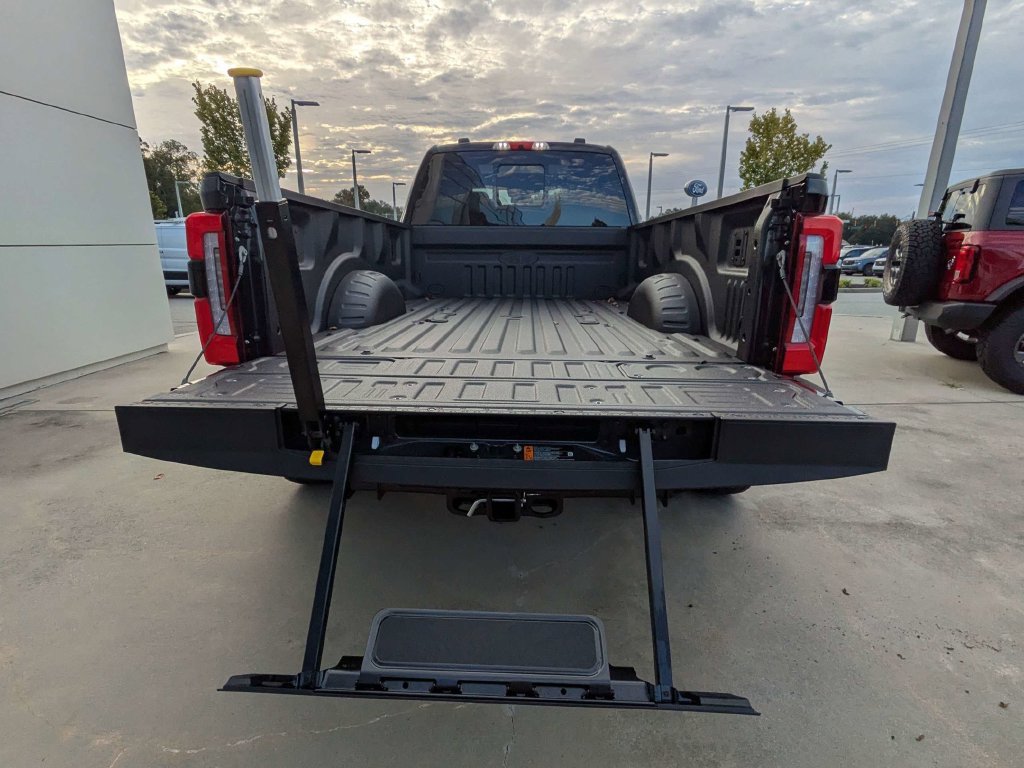 New 2027 Ford F450 Platinum AWD/4WD image 6