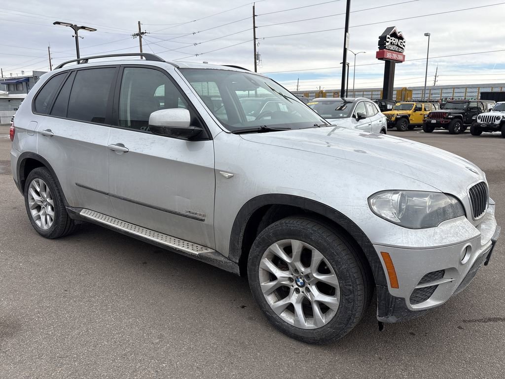 Used 2011 BMW X5 xDrive35i image 5