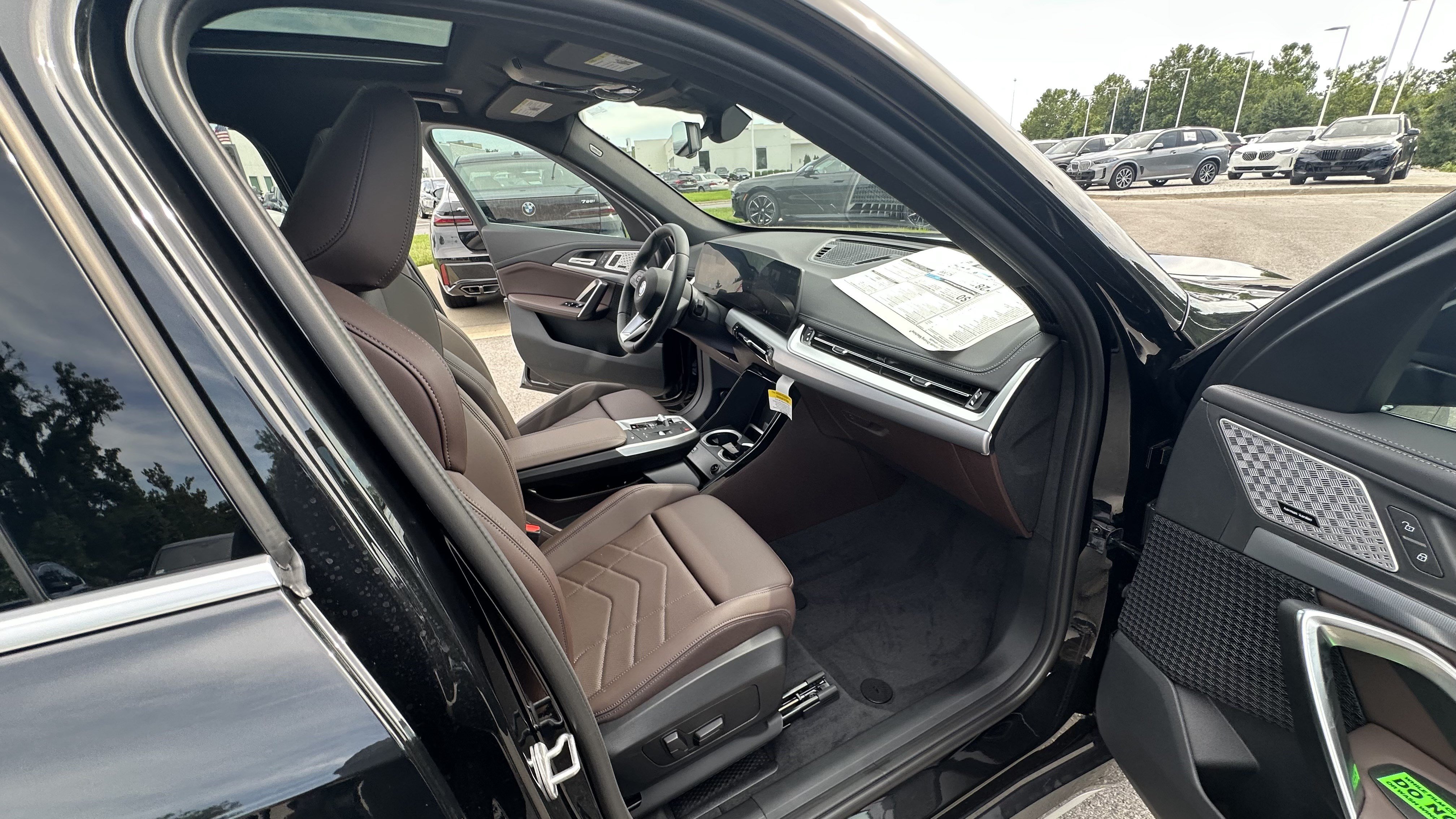 Used 2025 BMW X1 xDrive28i AWD/4WD image 31