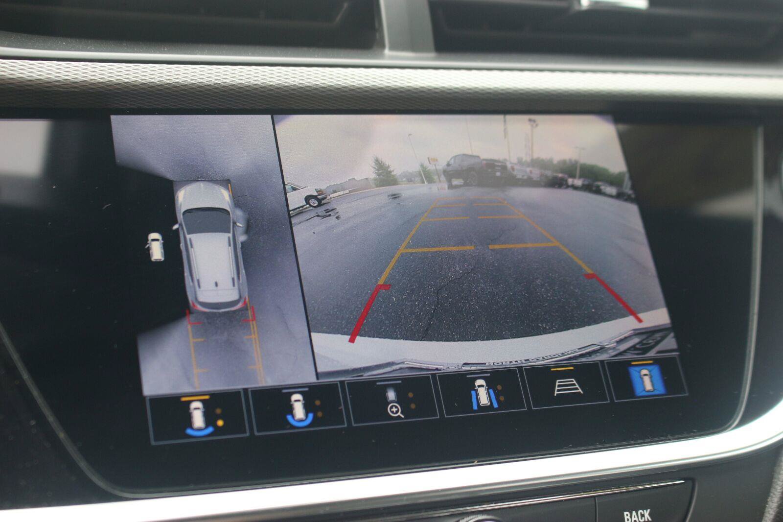 Used 2022 Buick Encore GX Essence w/ Advanced Technology Package FWD image 23