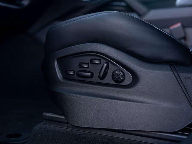 New 2026 Porsche Cayenne S image 38