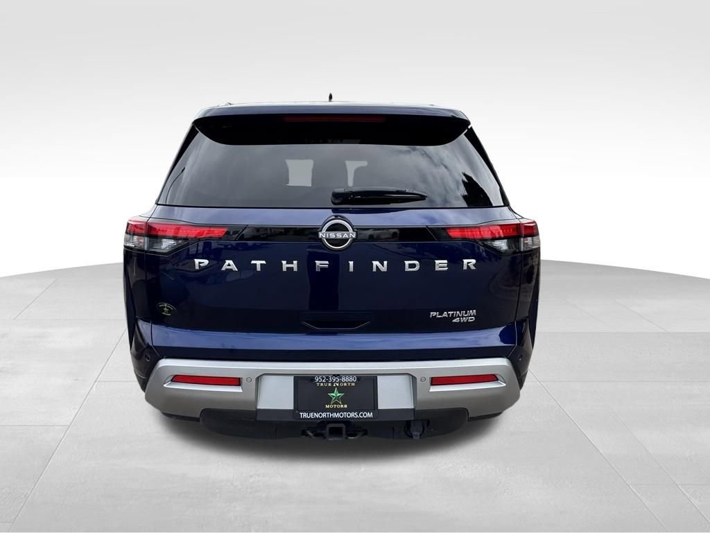 Used 2022 Nissan Pathfinder Platinum image 8