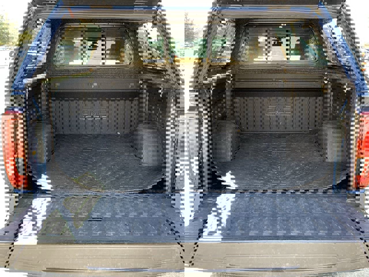 Used 2021 GMC Sierra 1500 SLT w/ SLT Premium Plus Package image 43