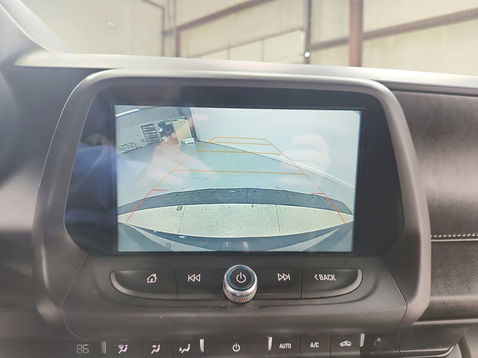 Used 2018 Chevrolet Camaro SS image 28