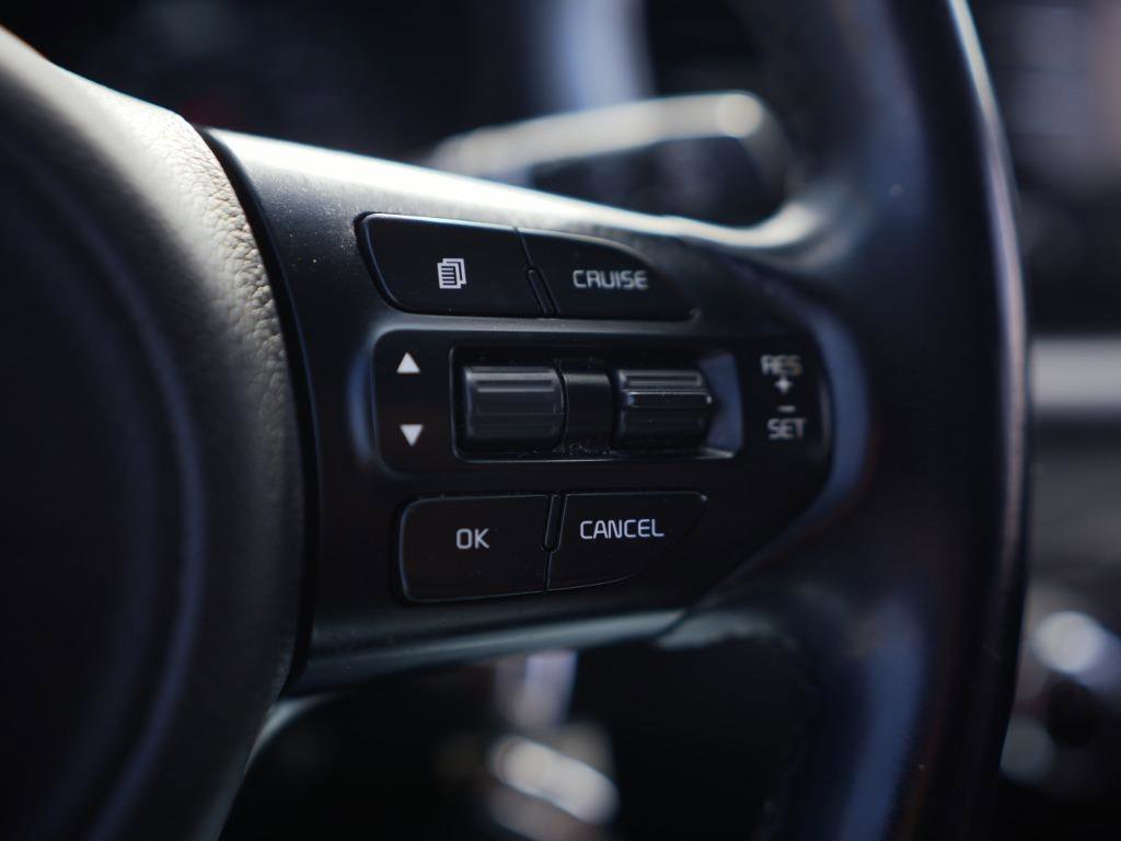 Used 2016 Kia Sorento LX w/ LX Convenience Package image 37