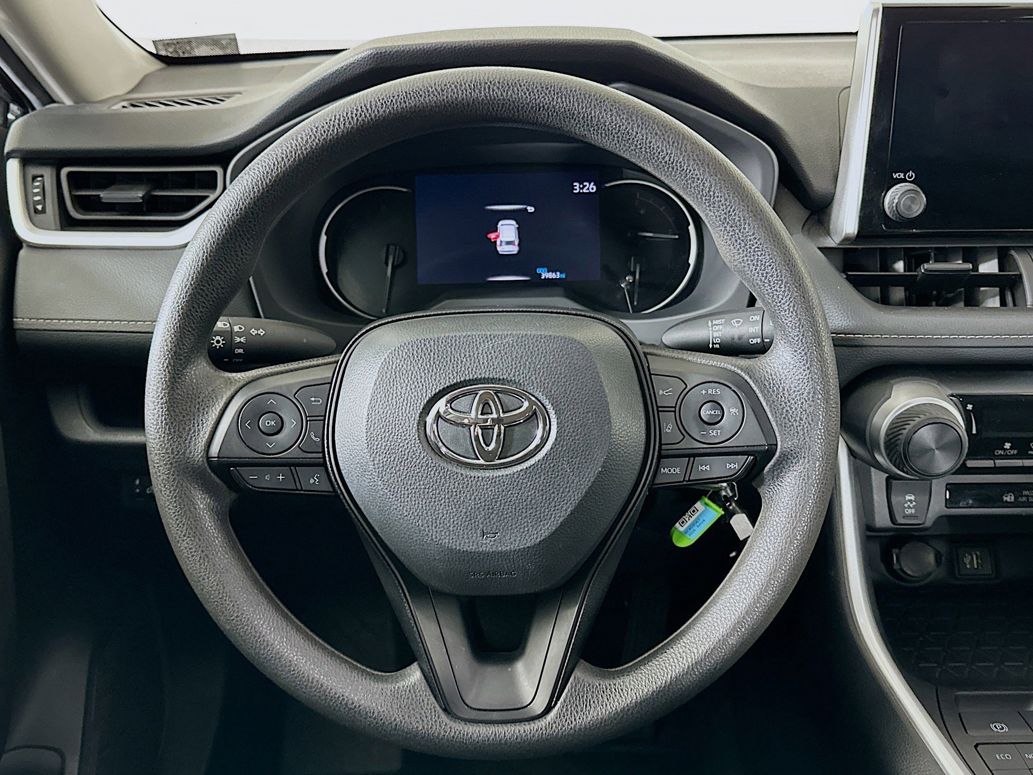 Used 2024 Toyota RAV4 LE image 17