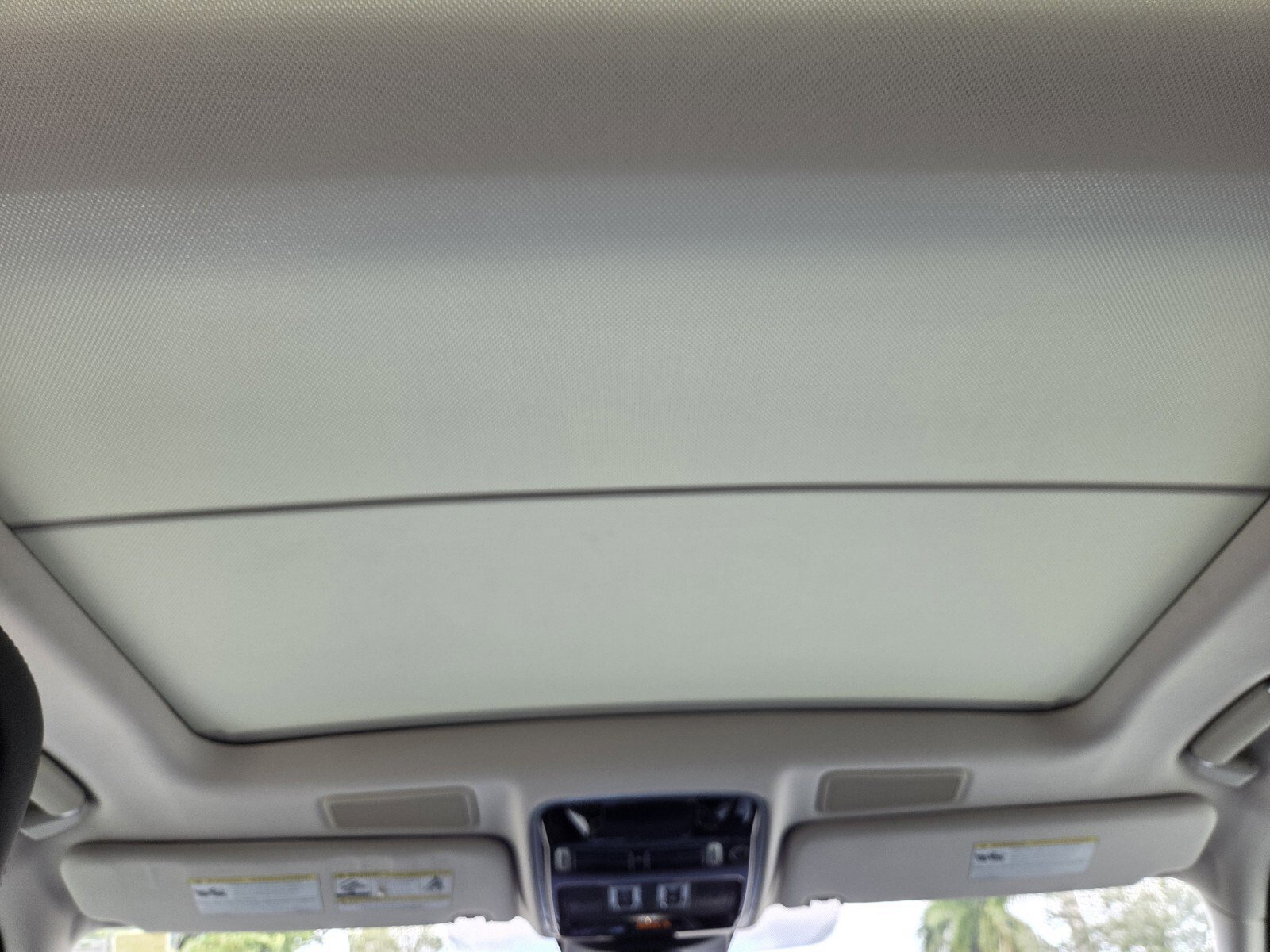 Used 2020 Land Rover Range Rover HSE image 23