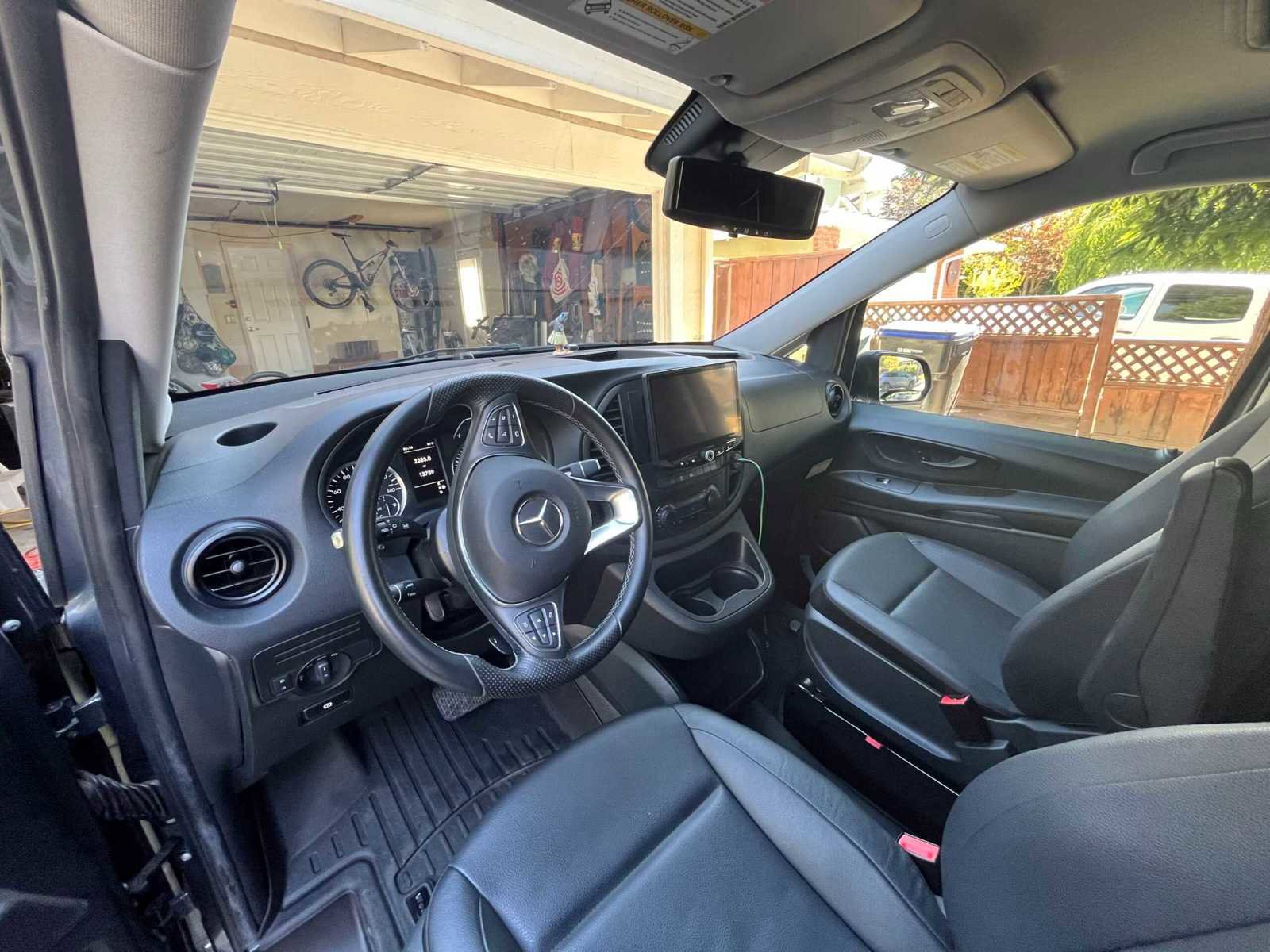 Used 2018 Mercedes-Benz Metris image 11