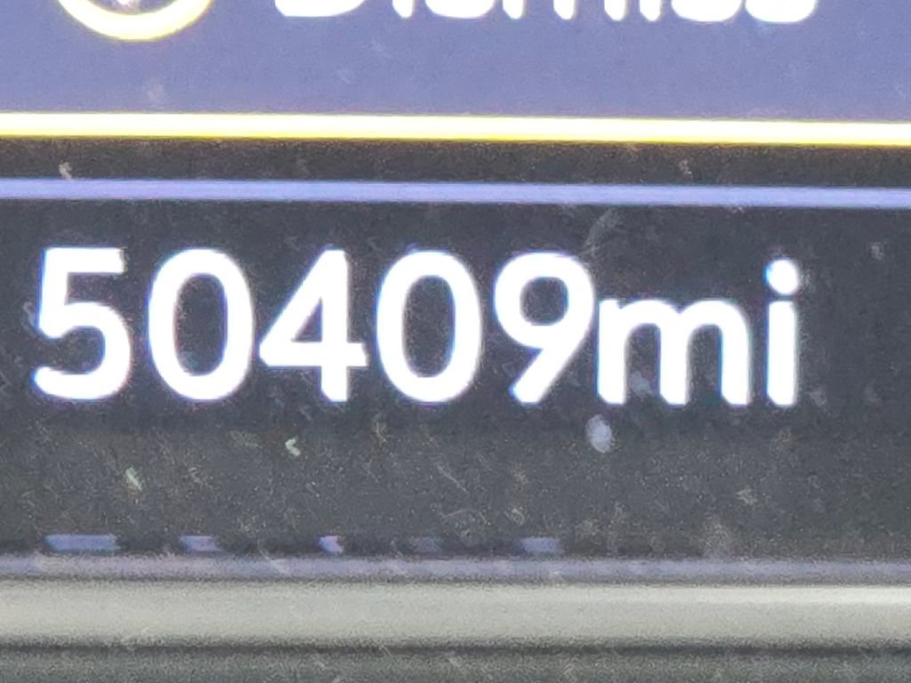 Used 2021 GMC Yukon XL SLT w/ Rear Media and Nav Package image 29