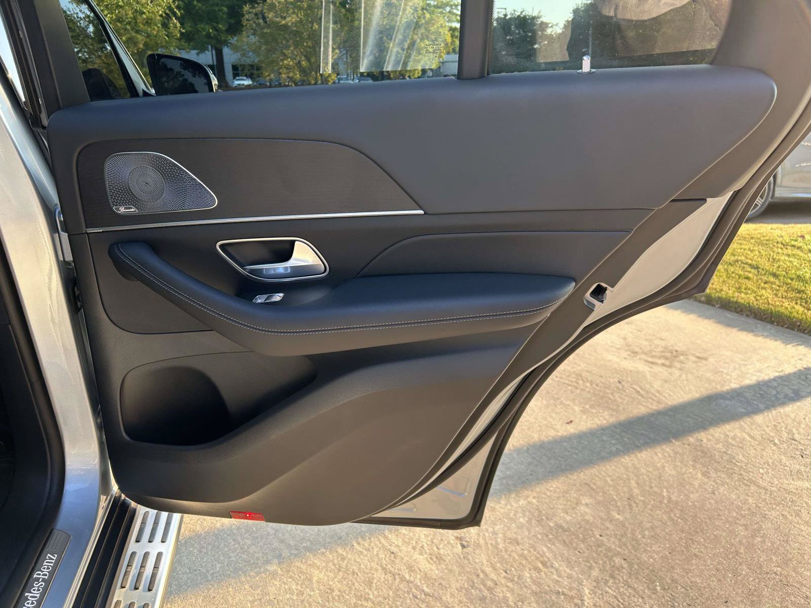 Certified 2025 Mercedes-Benz GLE 450e 4MATIC image 42