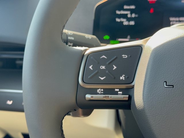 New 2026 Lexus ES 350h w/ Accessory Package (Z2) FWD image 17