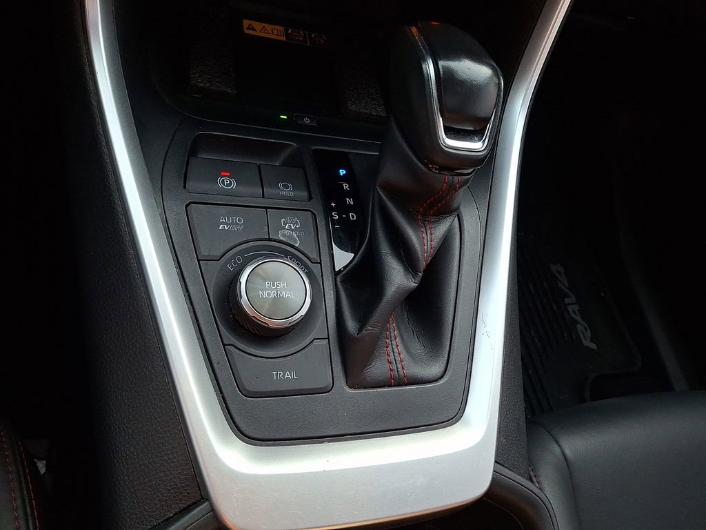 Used 2023 Toyota RAV4 XSE w/ Weather Package AWD/4WD image 25