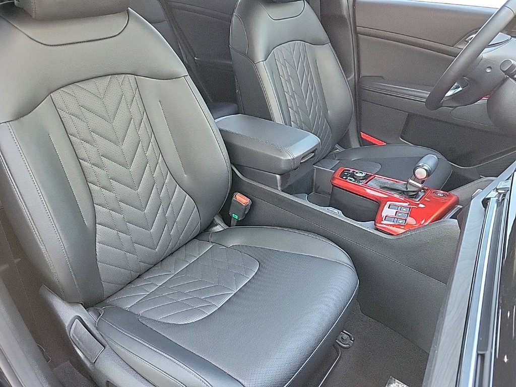 Used 2023 Kia Sportage X-Pro AWD/4WD image 16