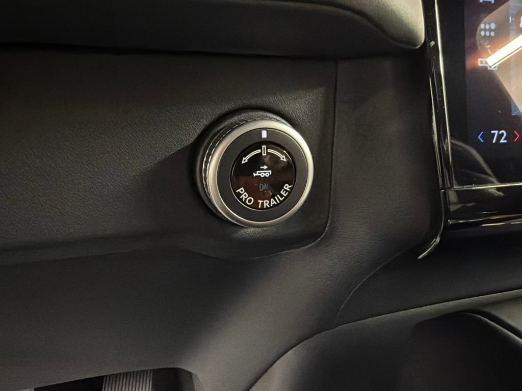 New 2027 Lincoln Navigator Black Label AWD/4WD image 19