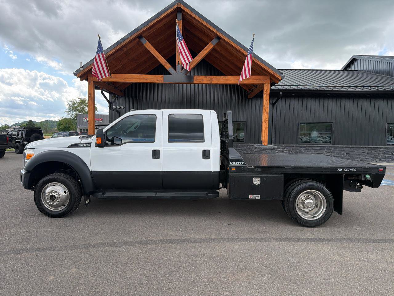 Used 2015 Ford F550 4x4 Crew Cab Super Duty image 22