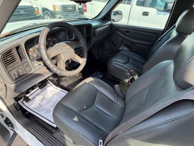 Used 2006 GMC Sierra 1500 W/T image 11