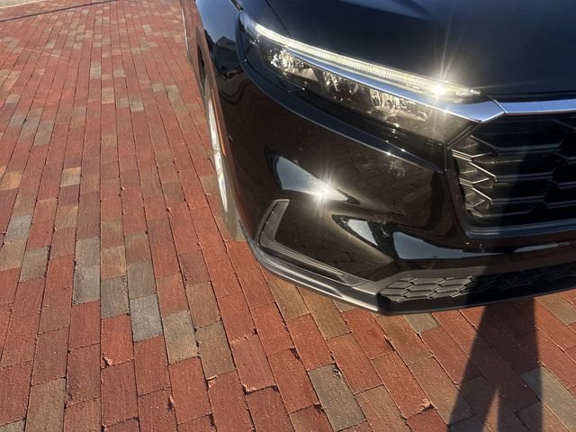 Used 2024 Honda CR-V LX image 21