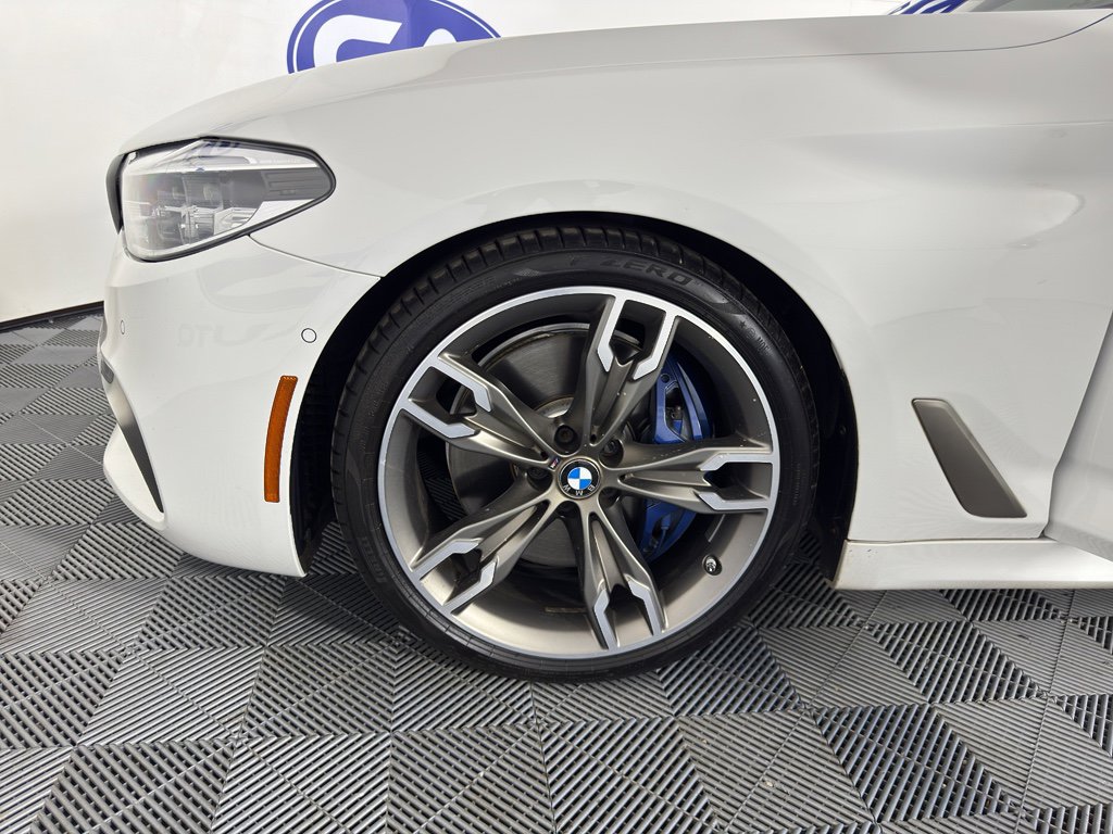 Used 2020 BMW M550i xDrive w/ Executive Package image 11