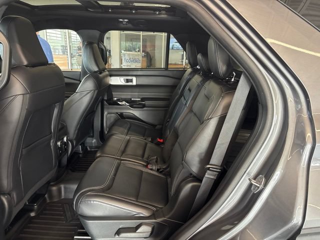 Used 2021 Ford Explorer ST w/ Equipment Group 401A AWD/4WD image 26