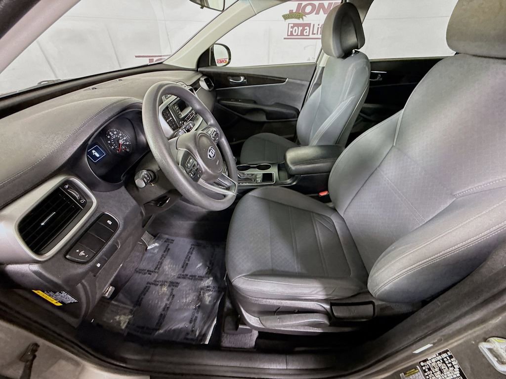 Used 2016 Kia Sorento L image 22