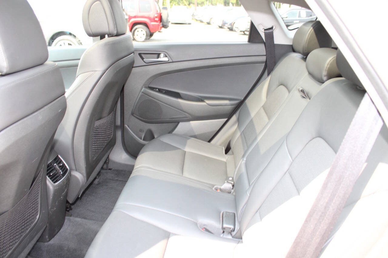 Used 2016 Hyundai Tucson Limited w/ Option Group 03 AWD/4WD image 22