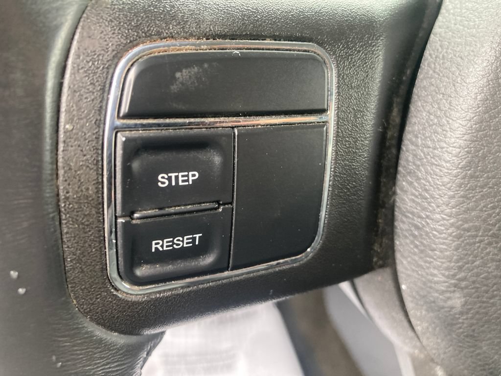 Used 2015 Jeep Patriot High Altitude AWD/4WD image 39