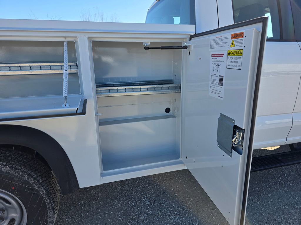 New 2026 Ford F350 XL w/ XL Chrome Package image 27