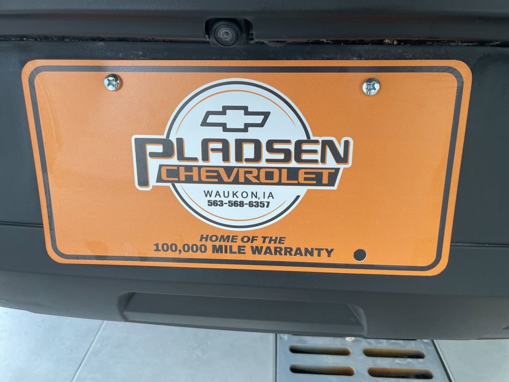 Used 2025 Nissan Pathfinder SV image 4