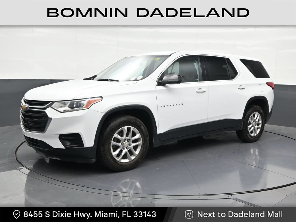 Used 2021 Chevrolet Traverse LS FWD image 1