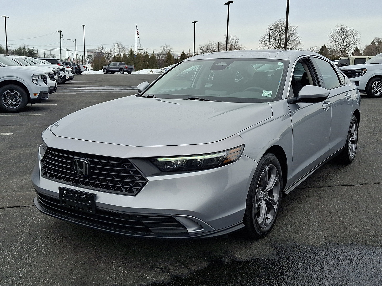 Used 2024 Honda Accord EX image 3