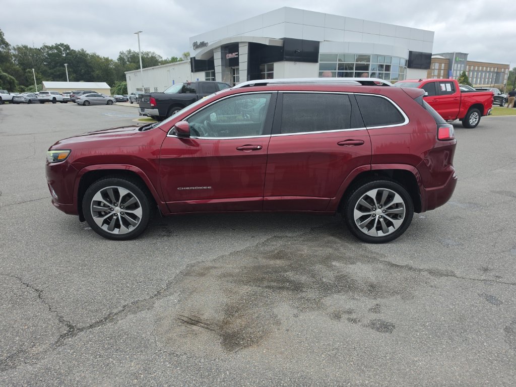 Used 2019 Jeep Cherokee Overland FWD image 5