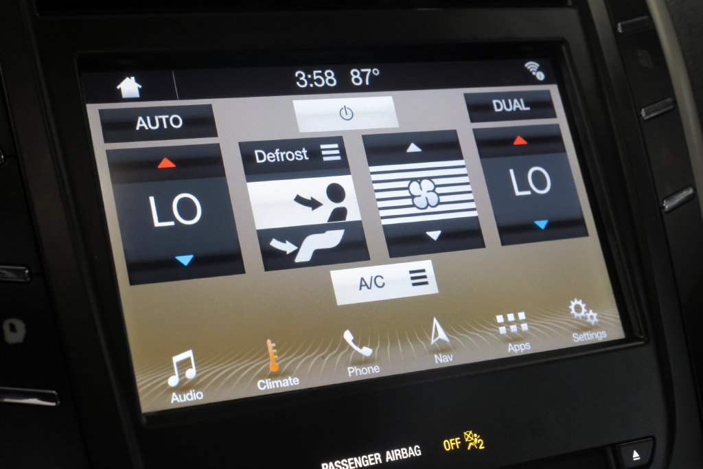 Used 2019 Lincoln MKC Select w/ Select Plus Package FWD image 35