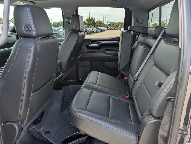 Used 2024 GMC Sierra 1500 SLT AWD/4WD image 27