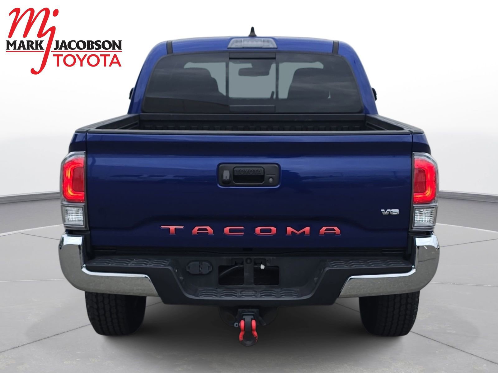 Used 2022 Toyota Tacoma TRD Off-Road image 12