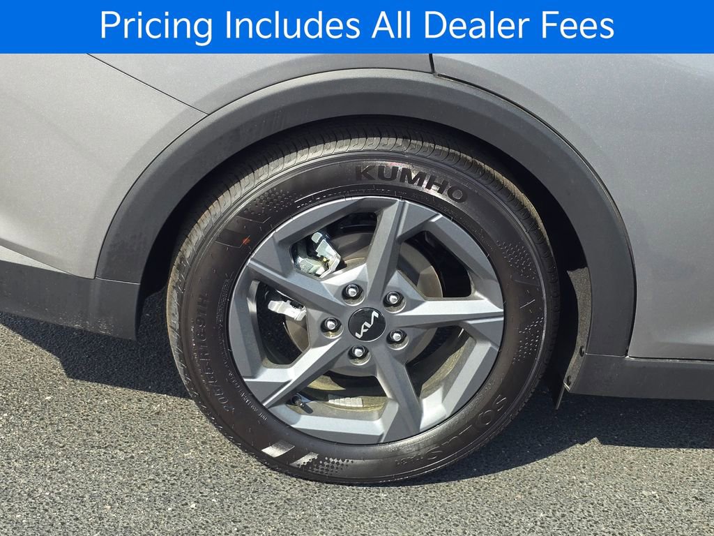 New 2026 Kia K4 FWD image 12