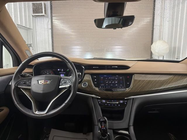Used 2020 Cadillac XT6 Premium Luxury w/ Platinum Package FWD image 28