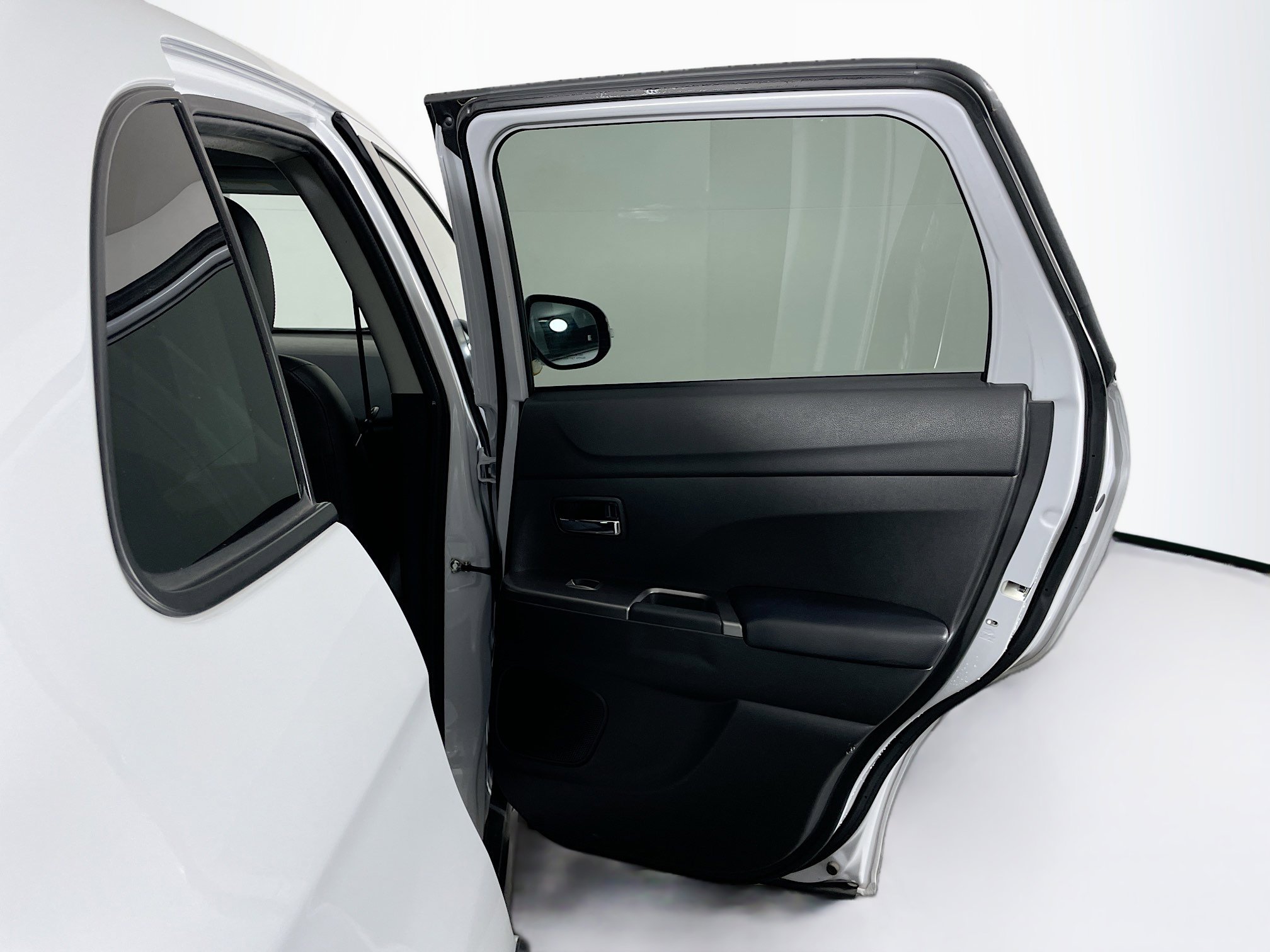 Used 2024 Mitsubishi Outlander Sport SE image 28