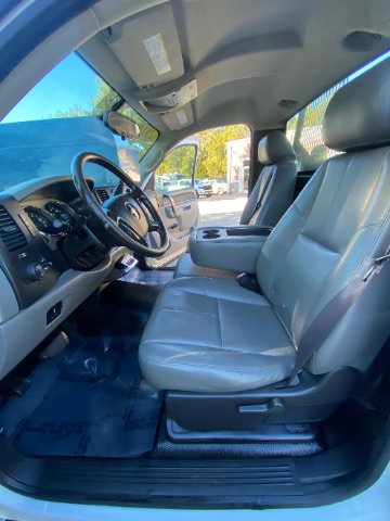 Used 2013 Chevrolet Silverado 3500 W/T image 28