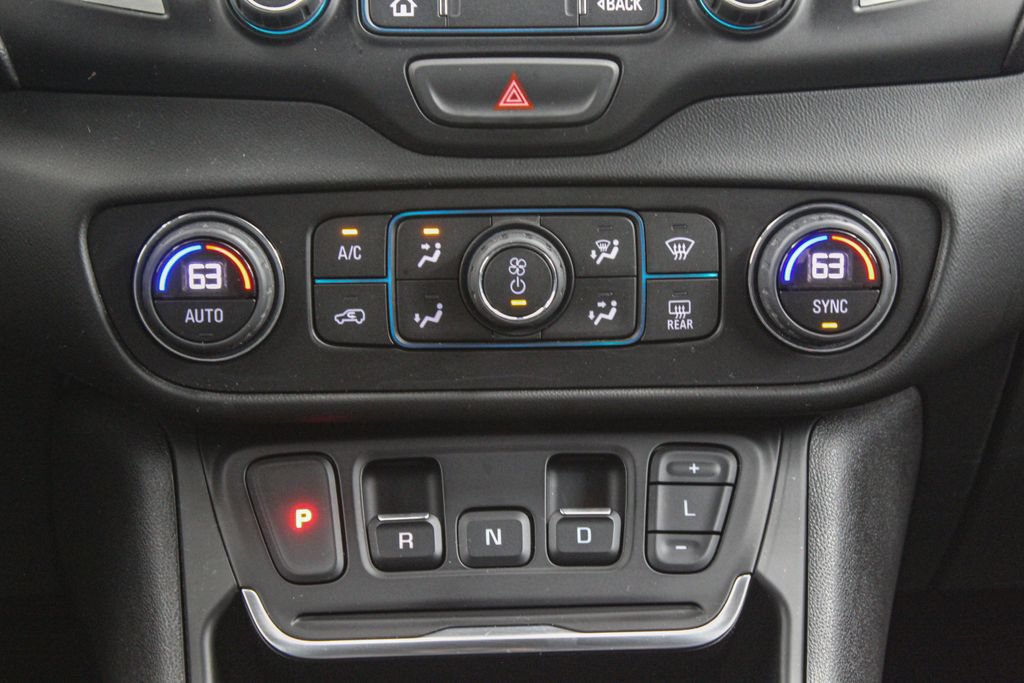 Used 2020 GMC Terrain SLT w/ Preferred Package AWD/4WD image 30