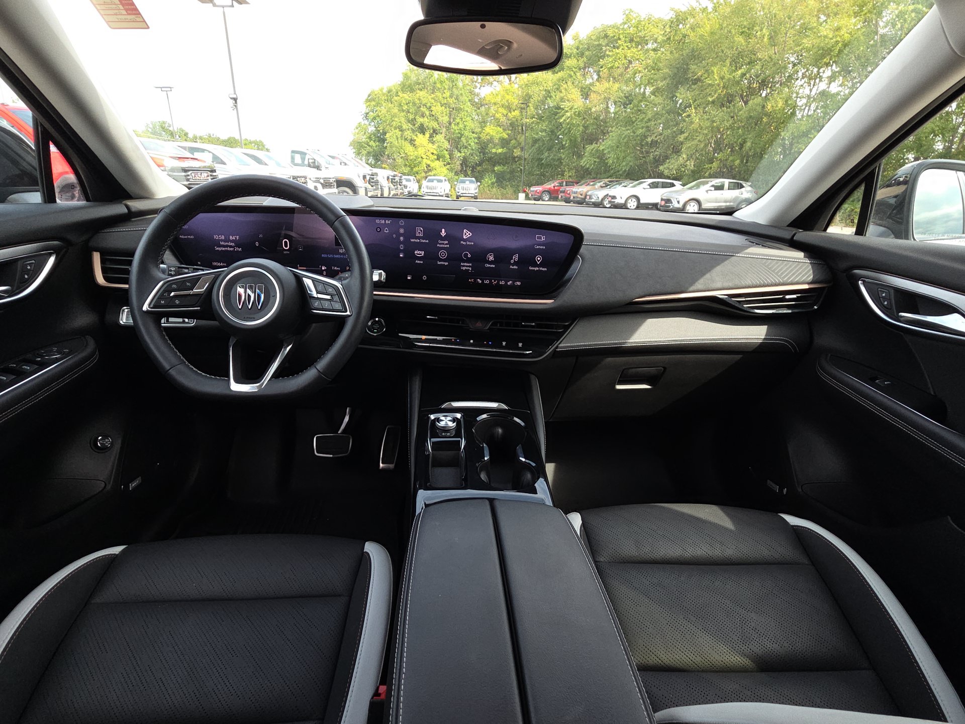 Used 2024 Buick Envision Sport Touring AWD/4WD image 30