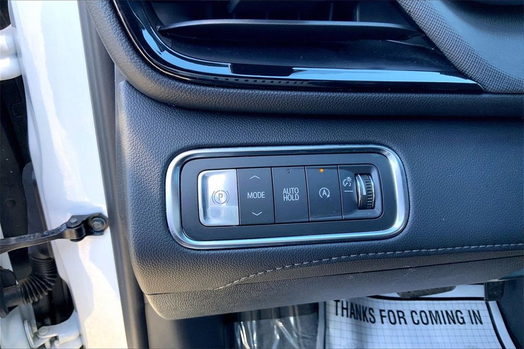 Used 2025 Buick Enclave Sport Touring image 16