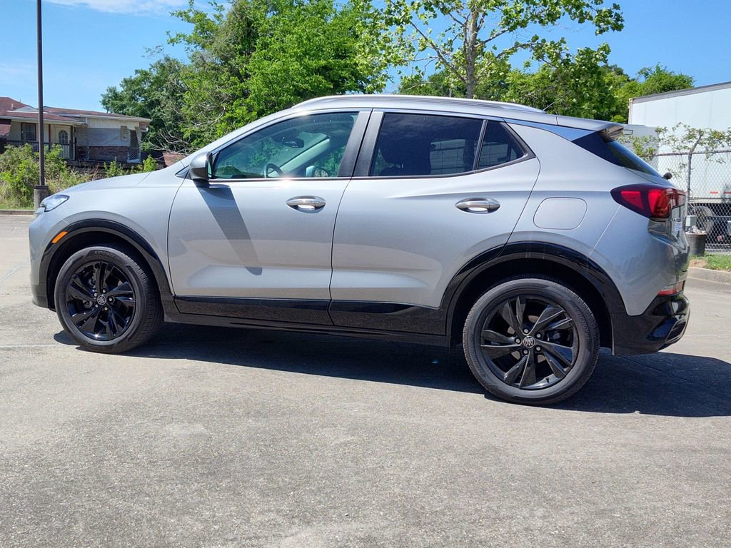 Used 2024 Buick Encore GX Sport Touring w/ Comfort Package image 5