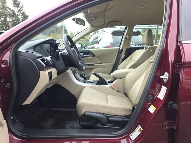 Used 2015 Honda Accord LX image 9