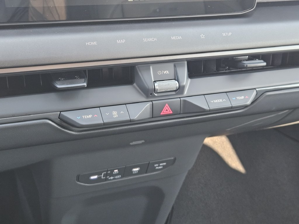 New 2026 Kia EV9 Wind AWD/4WD image 18
