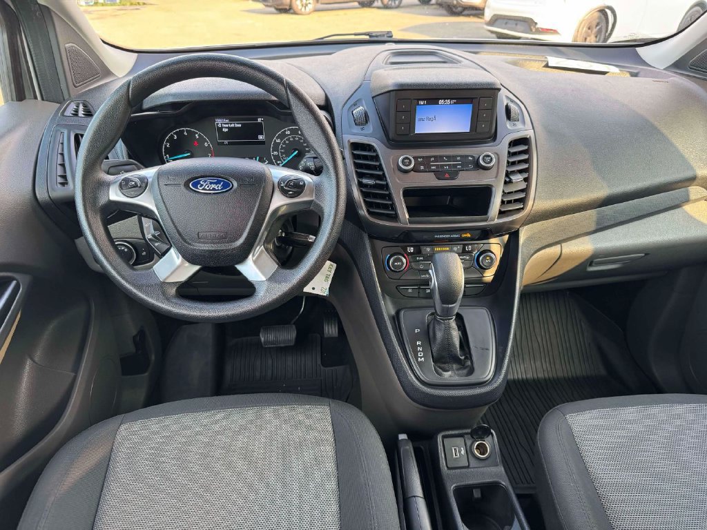 Used 2022 Ford Transit Connect XL FWD image 17