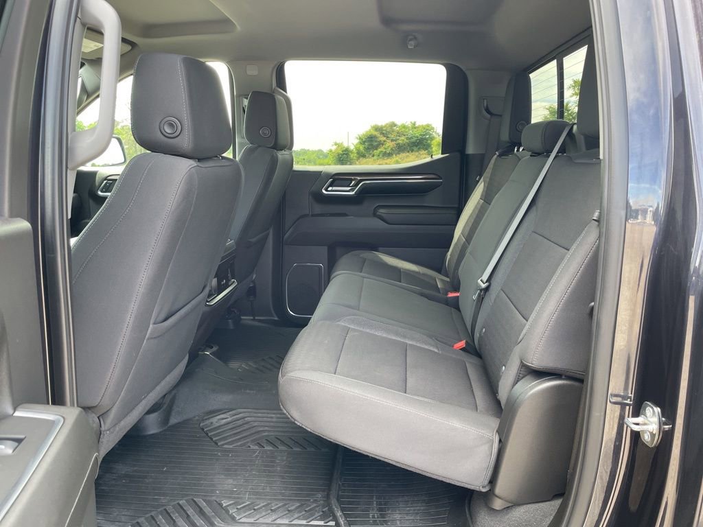 Used 2024 Chevrolet Silverado 1500 LT Trail Boss w/ Convenience Package II image 28