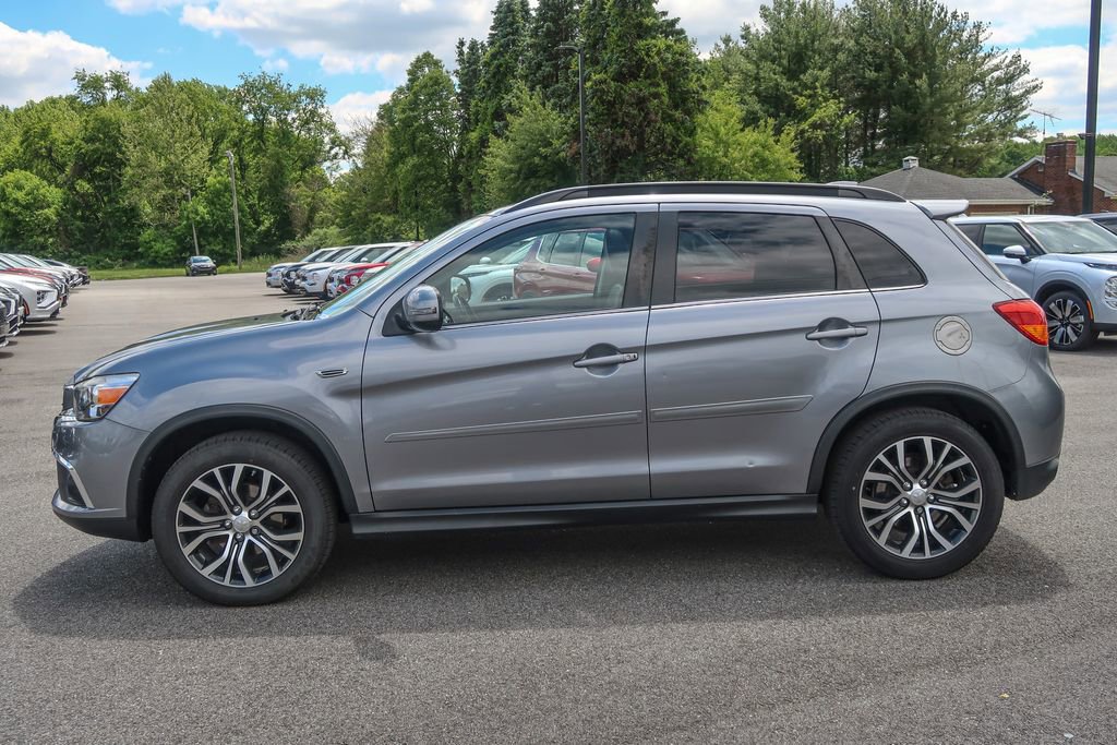 Used 2017 Mitsubishi Outlander Sport AWD image 2