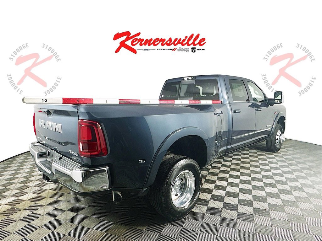 New 2025 RAM 3500 Limited image 7