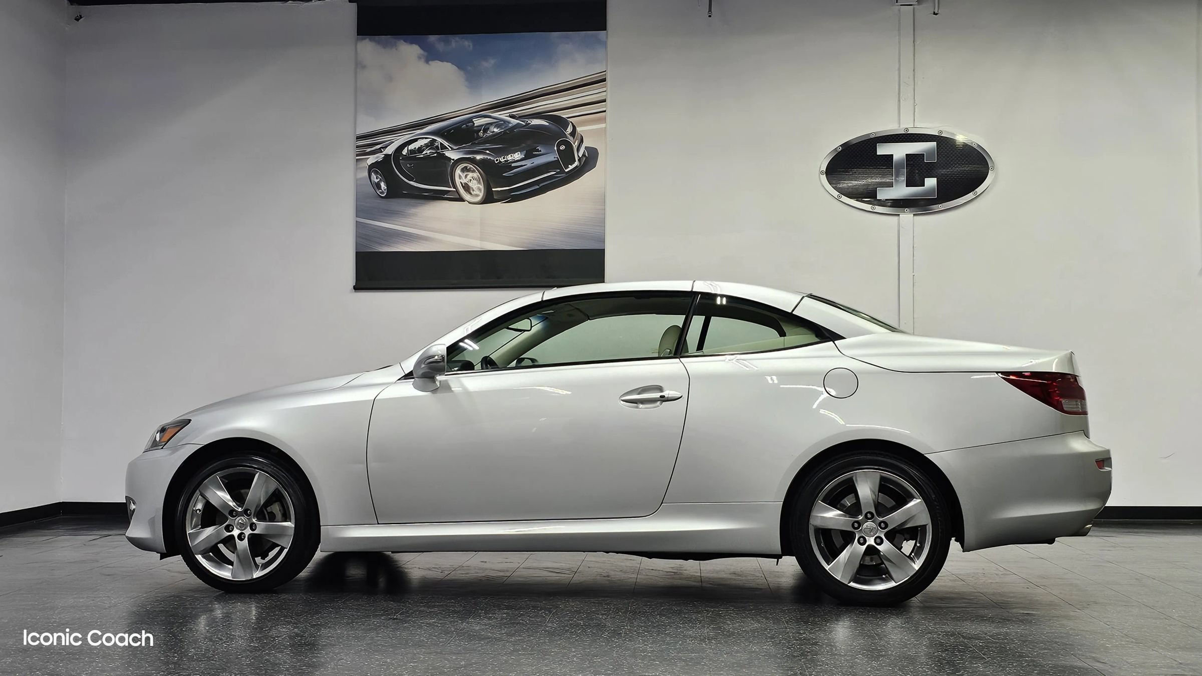 Used 2011 Lexus IS 250C RWD image 22